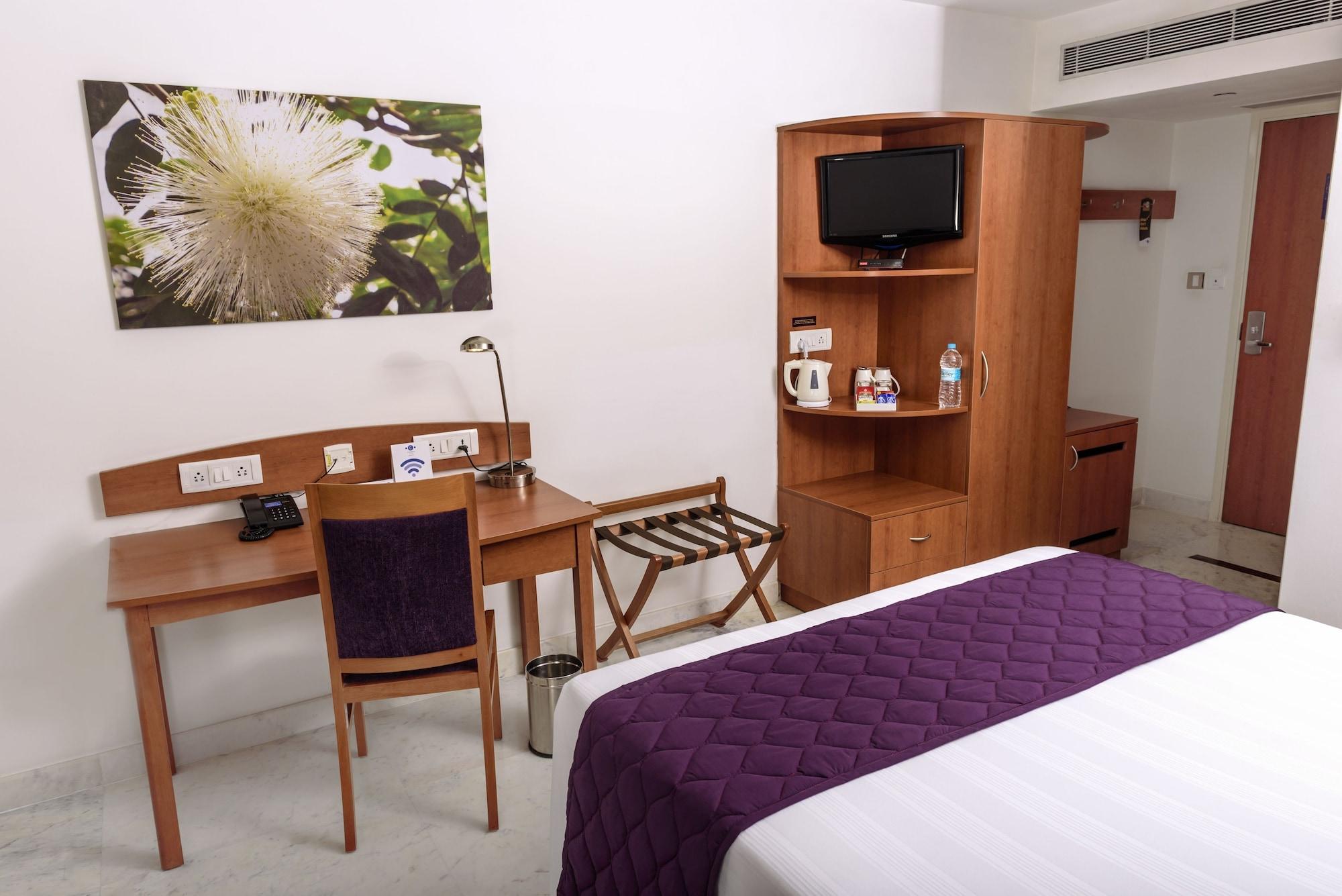 Caspia Hotel New Delhi Luaran gambar