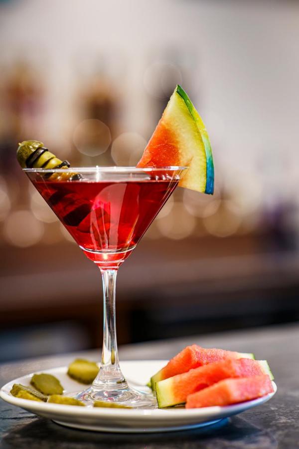 Caspia Hotel New Delhi Luaran gambar