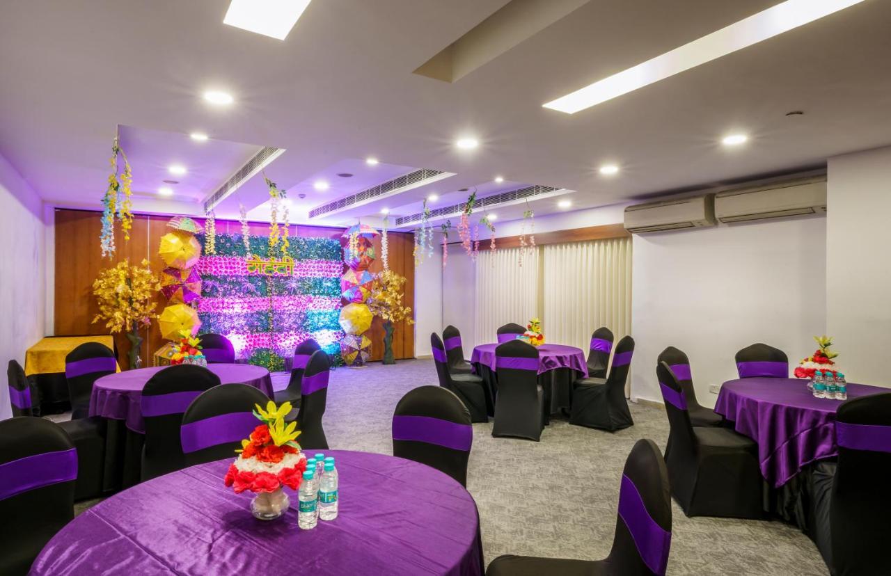 Caspia Hotel New Delhi Luaran gambar