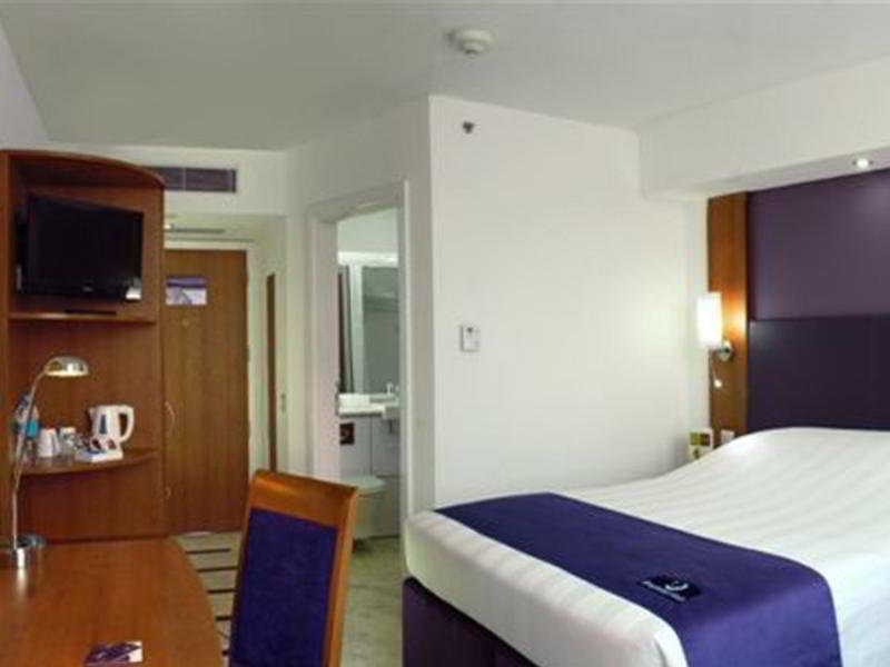 Caspia Hotel New Delhi Bilik gambar