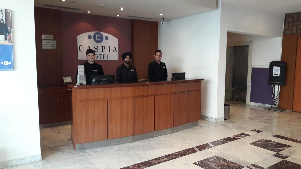 Caspia Hotel New Delhi Luaran gambar
